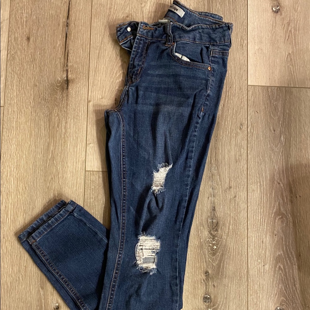 Distressed Denim - Picture 2 of 5